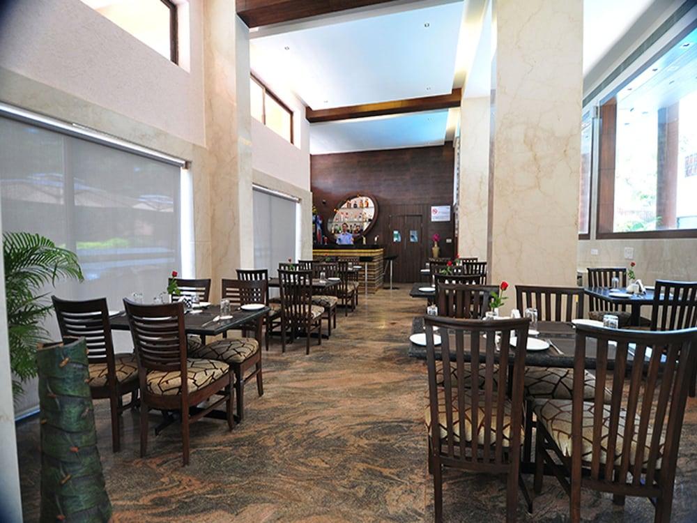 Dewdrop Le Seasons Beach Resort Calangute Esterno foto